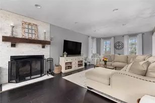 14 Canton Ct, Cranston, RI 02921 - Photo 21