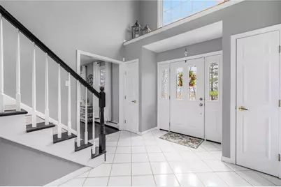 14 Canton Court, Cranston, RI 02921 - Photo 3