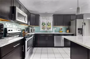 14 Canton Ct, Cranston, RI 02921 - Photo 11