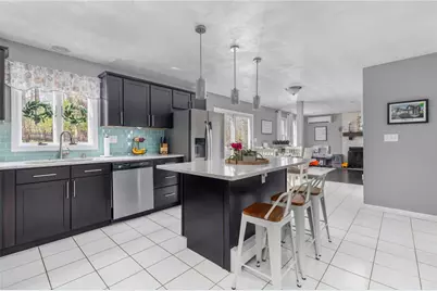 14 Canton Court, Cranston, RI 02921 - Photo 7