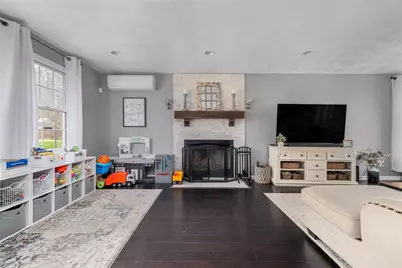 14 Canton Court, Cranston, RI 02921 - Photo 17