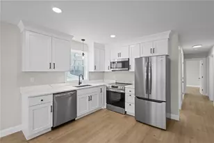 804 Douglas Ave, Providence, RI 02908 - Photo 3