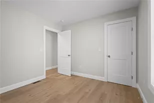 804 Douglas Ave, Providence, RI 02908 - Photo 13