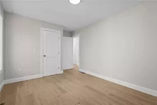 804 Douglas Ave, Providence, RI 02908 - Photo 19