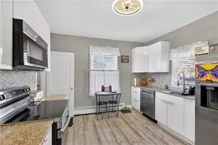 273 Montgomery Ave, Providence, RI 02905 - Photo 13