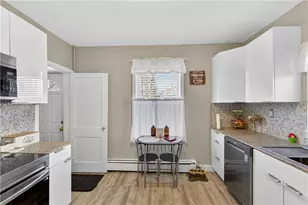 273 Montgomery Ave, Providence, RI 02905 - Photo 15