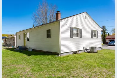 82 Patton Road, Woonsocket, RI 02895 - Photo 25