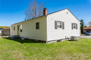 82 Patton Rd, Woonsocket, RI 02895 - Photo 25