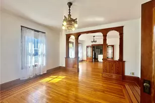 44 Bellevue Ave, Pawtucket, RI 02861 - Photo 11