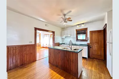 44 Bellevue Avenue, Pawtucket, RI 02861 - Photo 13