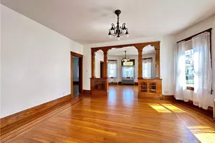 44 Bellevue Ave, Pawtucket, RI 02861 - Photo 7