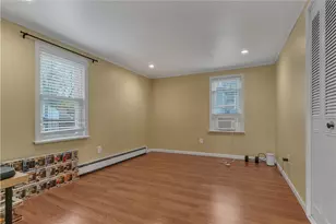 204 Talcott St, Woonsocket, RI 02895 - Photo 13