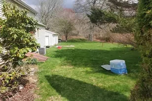 10 Young Ave, Warwick, RI 02889 - Photo 3