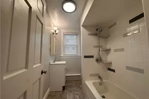 31 Ceres St, Providence, RI 02908 - Photo 19