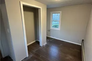 8 Lake Ct Ct, Hopkinton, RI 02804 - Photo 11
