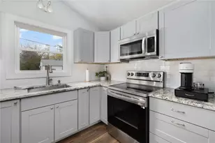 48 Spicer St, North Providence, RI 02904 - Photo 3