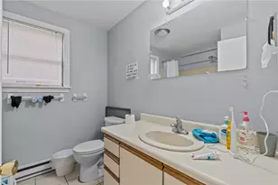 35 Pearl St, Westerly, RI 02891 - Photo 11