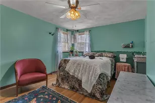 46 Merle St, Warwick, RI 02889 - Photo 9