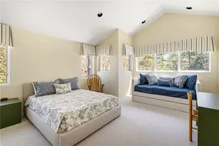 125 Woodruff Ave, Narragansett, RI 02882 - Photo 27