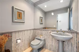 125 Woodruff Ave, Narragansett, RI 02882 - Photo 17