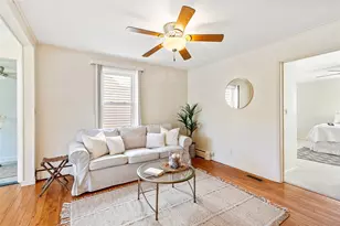 55 Lindy Ave, East Providence, RI 02915 - Photo 5