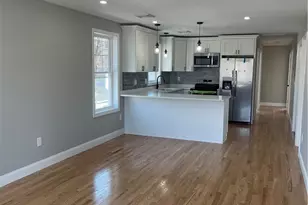 74 Westcott Ave, Providence, RI 02909 - Photo 5