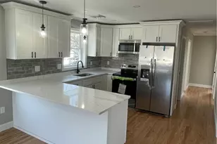 74 Westcott Ave, Providence, RI 02909 - Photo 7