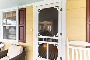 29 Burnett Rd, Warwick, RI 02889 - Photo 5