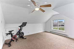 29 Burnett Rd, Warwick, RI 02889 - Photo 39