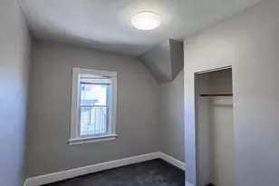 52 Canton St, Providence, RI 02908 - Photo 11