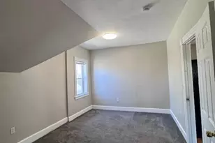 52 Canton St, Providence, RI 02908 - Photo 9