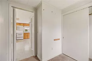 11 Leslie Ave, Barrington, RI 02806 - Photo 13