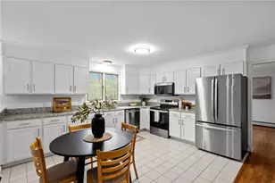 16 College Ln, Barrington, RI 02806 - Photo 7