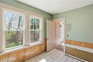 25 Talbot Manor, Cranston, RI 02905 - Photo 17