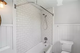 25 Talbot Manor, Cranston, RI 02905 - Photo 21