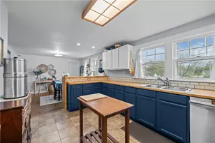 8 Perkins Ave, Westerly, RI 02891 - Photo 21