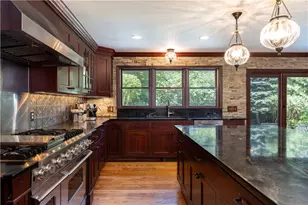 258 Woodridge Dr, North Kingstown, RI 02874 - Photo 13