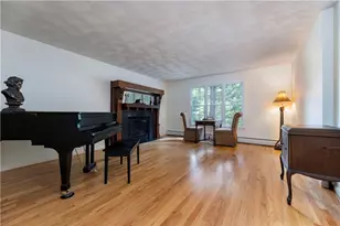 258 Woodridge Dr, North Kingstown, RI 02874 - Photo 23