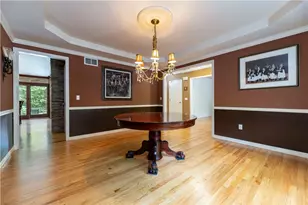 258 Woodridge Dr, North Kingstown, RI 02874 - Photo 21