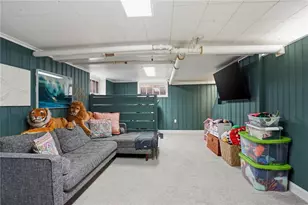 19 Salisbury Rd, Barrington, RI 02806 - Photo 25
