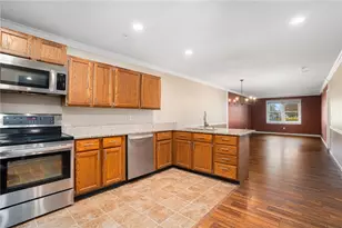 3524 W Shore Rd, Warwick, RI 02886 - Photo 3