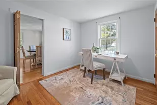36 Ideal Ct, Warwick, RI 02818 - Photo 9