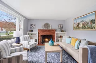 36 Ideal Ct, Warwick, RI 02818 - Photo 3
