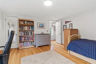 27 Old Meadow Ln, Cumberland, RI 02864 - Photo 29