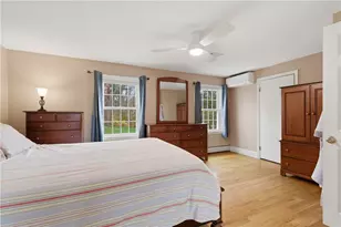 27 Old Meadow Ln, Cumberland, RI 02864 - Photo 23