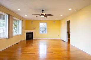 190 Charlotte Dr, Warwick, RI 02818 - Photo 29