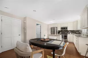 318 Sutton St, Uxbridge, MA 01569 - Photo 9