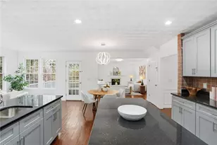 94 Castle Rocks Rd, Warwick, RI 02886 - Photo 21