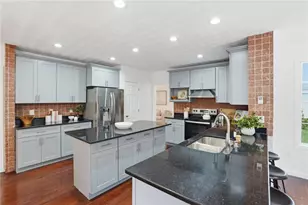 94 Castle Rocks Rd, Warwick, RI 02886 - Photo 17