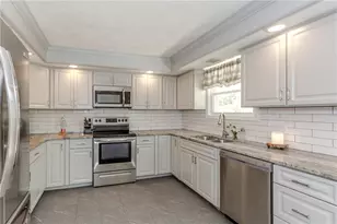 4 Clark Rd, Smithfield, RI 02917 - Photo 13